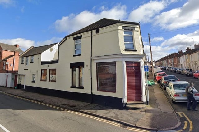Plans have been submitted to turn 90 Duke Of York Public House in Salisbury Street into a restaurant, cafe and takeaway