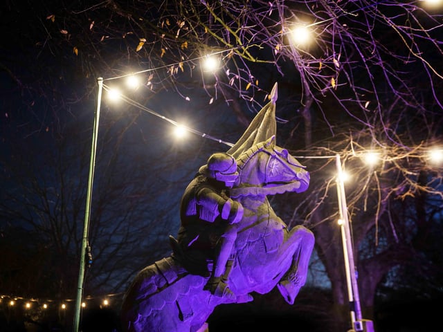 Take a look around the winter light trail, which is now open and will be until December 31.