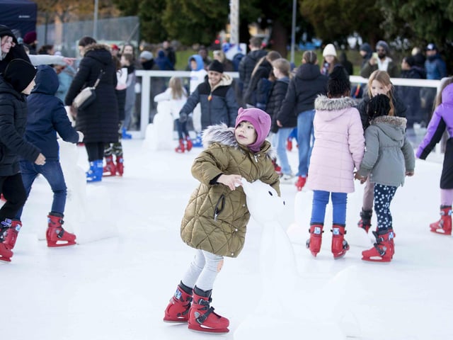 The festive event took place in Becket's Park on Saturday November 25 and saw plenty of family activities like ice skating, silent discos, live entertainment and more.