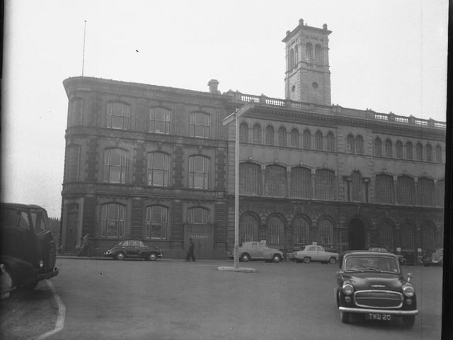 Horton and Arlidge building, Campbell Square, Northampton. Box makers, printers, stationers. April 7, 1962. After a series of fire caused by vandals it was demolished in 1981.