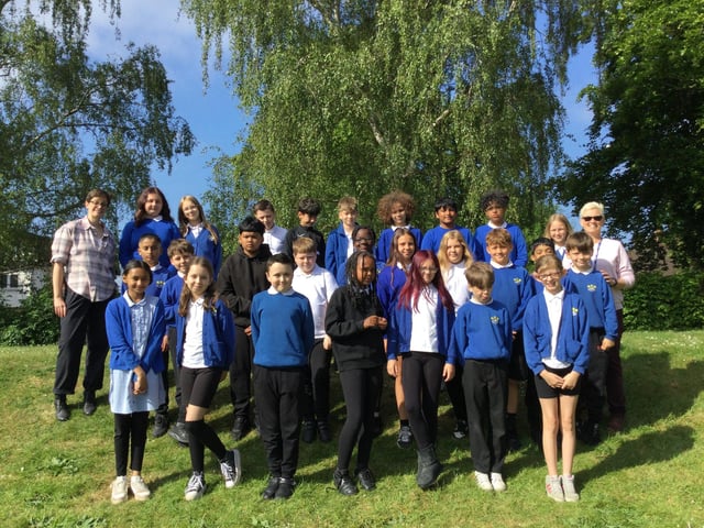 St James Primary School - Class 6R.