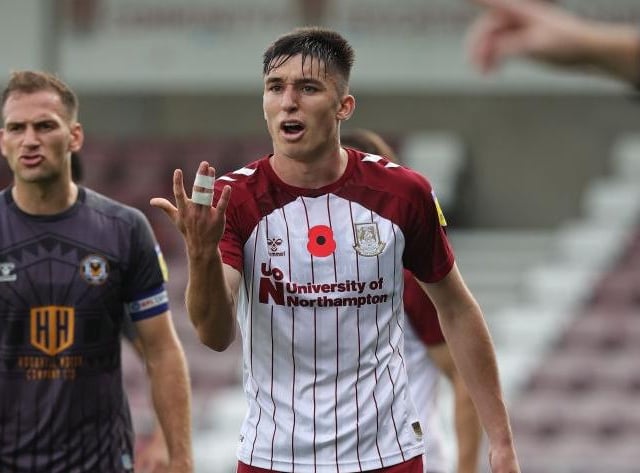 The on-loan attacker had one chance just before the break, but shot straight at Joe Day. It was to be his last contribution to the match as the teenager was hauled off at half-time. Boss Jon Brady hinted afterwards that the Fulham youngster is in need of a break, and he did look tired ... 5