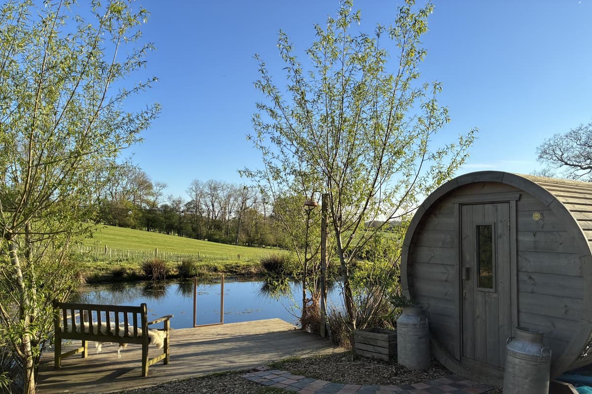 Neues Naturschwimm- und Saunaerlebnis in der Nähe von Daventry eröffnet