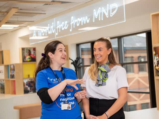 BN - SGB-6044 - Lucy from MND Association talking with Lauren from Barratt Homes
