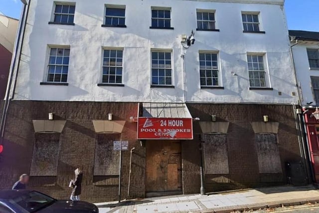 Plans have been unveiled to transform an abandoned Northampton snooker club, previously used as a base for gangsters, into student flats. Proposals have been submitted by developers to West Northants Council to convert 32 Bridge Street, formerly the Cue Club, into 20 student flats.