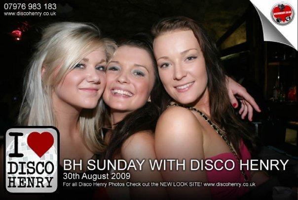 Nostalgic pictures from a night out down Bridge Street 14 years ago