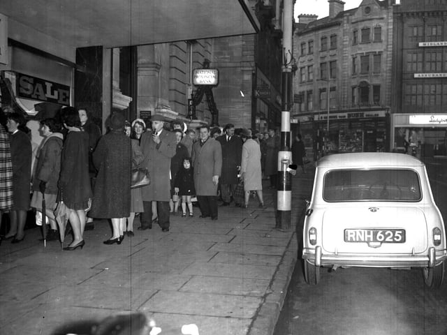 Adnitt's New Year sales, The Drapery, Northampton, January 1, 1965
