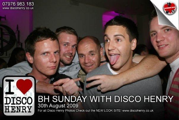 Nostalgic pictures from a night out down Bridge Street 14 years ago
