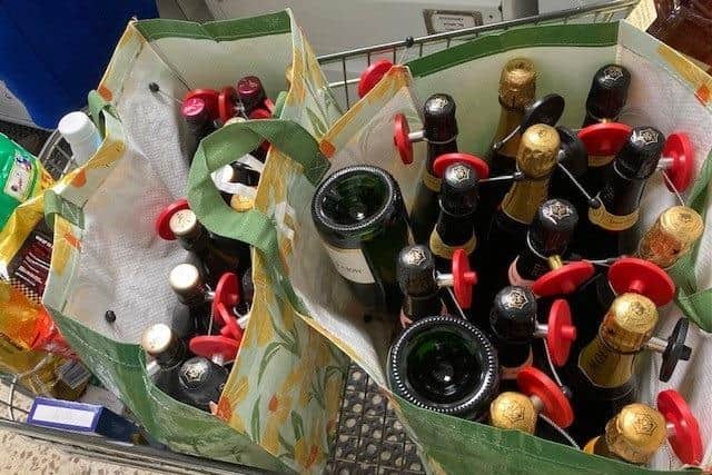 Two men - including one from Northampton - have been sentenced after stealing more than £1,600 worth of alcohol and laundry products from Tesco. Photo: Cambridgeshire Police.
