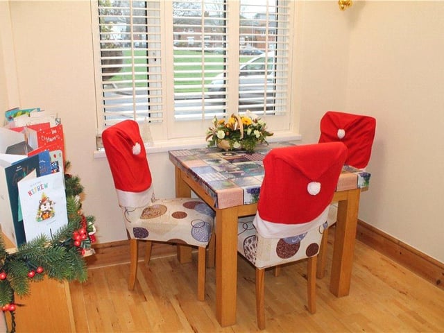 This house in Fairfield Square, Cosham is up for sale.