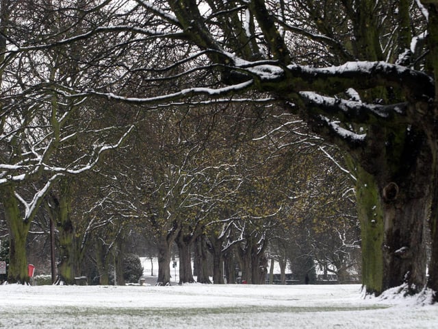 Easter Sunday snow in and around Northampton in 2008