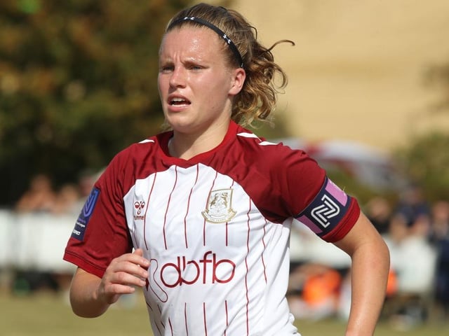 Captain Zoe Boote