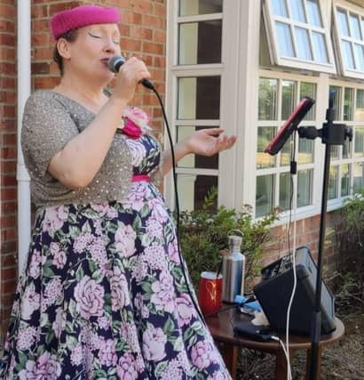 Vintage Ruby captivated the resident's at Brampton View Care Home with her rendition of the classics