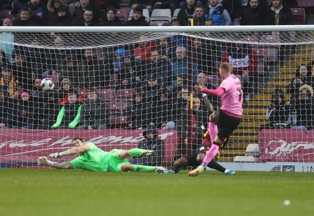 Cobblers finished the season with 41 points from their travels, the best record in the division. They lost just four of their 23 away games