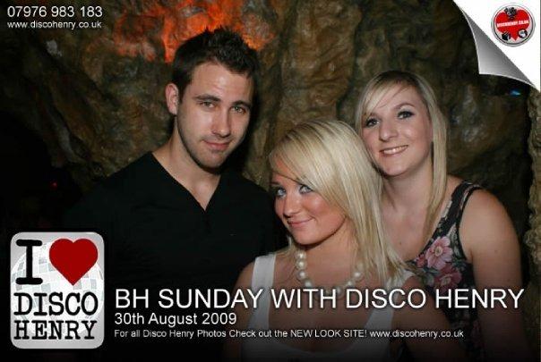 Nostalgic pictures from a night out down Bridge Street 14 years ago