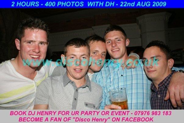 Nostalgic pictures from a night out down Bridge Street 15 years ago