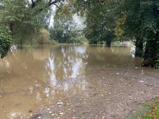 Flooding in Millers Meadow, Semilong.