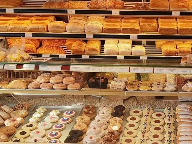 4.5 stars from 111 Google Reviews. Location: 54 Kingsley Park Terrace, NN2 7HH. For more information, visit the business’ Facebook page here: https://www.facebook.com/p/Olivers-Bakery-Northampton-100048608628249/