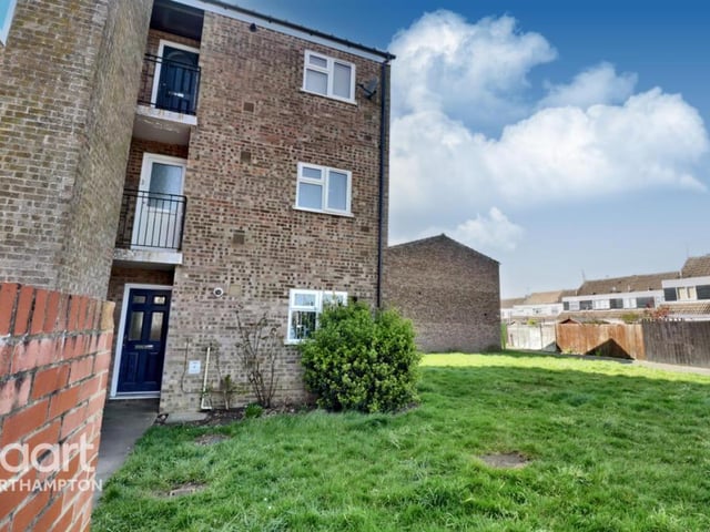 One bedroom apartment on the market with Haart / Rightmove with a guide price of £140,000