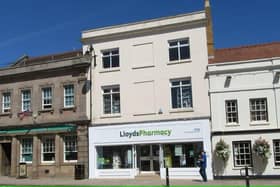 The freehold retail unit, in a prime town centre location at Watling Street, Towcester, has been acquired by a longstanding private investor client.