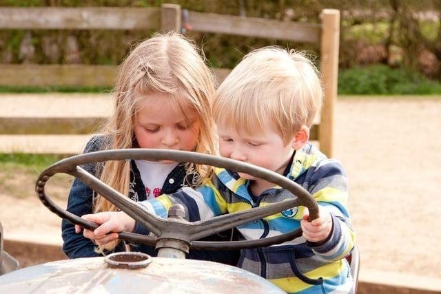 West Lodge Farm is a multi-award-winning farm park where children and adults can have a hands-on experience of farm and country life. You can explore the whole farm, livestock, walks and nature trails, the fields, streams and machinery. Location: Back Lane, Desborough, Kettering, NN14 2SH.