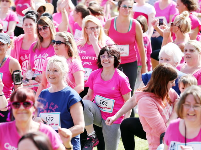 2015 - Start of the 10k Race for Life at Abington Park, Northampton.