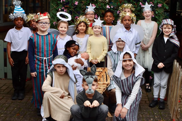 Mondrian and Signac Class at Hunsbury Park Primary School performed The Twinkly Nativity.