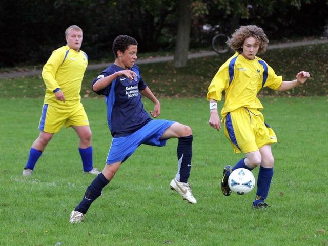 2008 - Lingswood Park Road, Lingswood Park, Lings, Northampton, action from Eastern Eagles V Moulton Magpies Bluejays