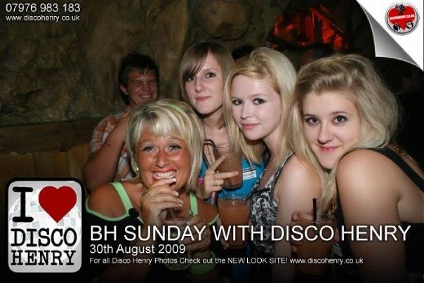 Nostalgic pictures from a night out down Bridge Street 14 years ago