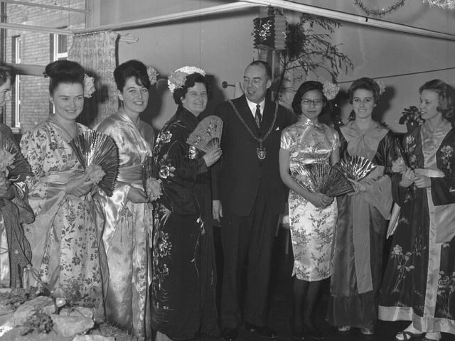 Northampton Mayor J B Corrin visiting Northampton General Hospital at Christmas, 1964