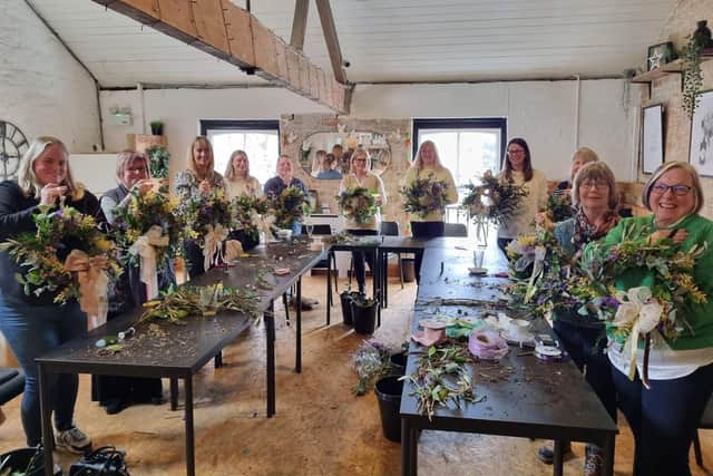 The venue held a ‘Fizz & Flower‘ event with a local florist from Blooming Beauties, where customers made their own spring wreath.