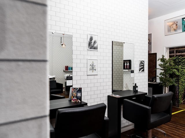 5 stars based on 413 Google reviews. Location: Unit 6a, 2 The Ridings Arcade, St Giles’ Street, Town Centre.