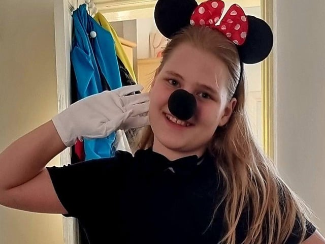 Izabella, aged 11, as Minnie.