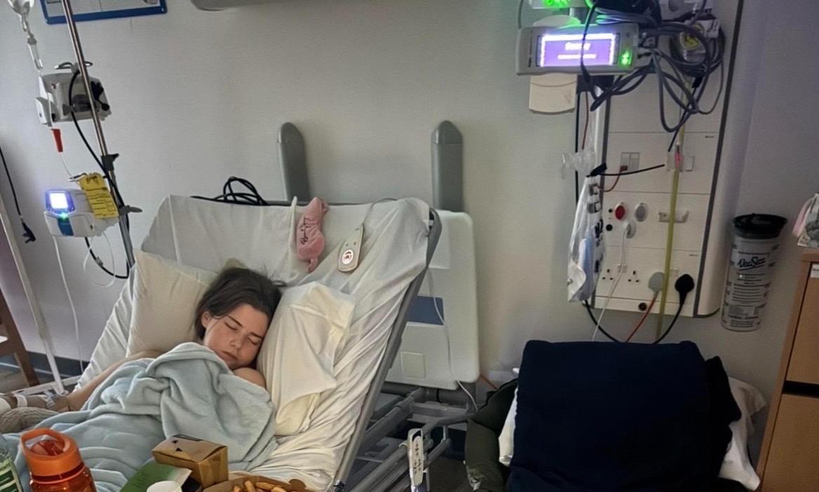 Northamptonshire teenager, 19, reveals devastating impact of meningitis ...