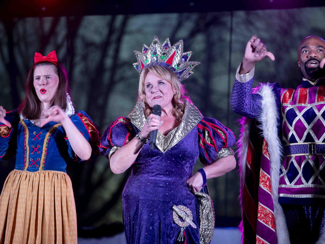 The festive event took place in Becket's Park on Saturday November 25 and saw plenty of family activities like ice skating, silent discos, live entertainment and more.