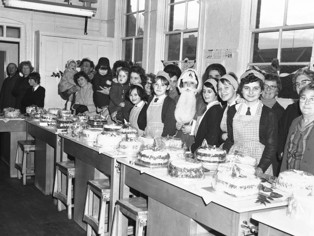 Christmas cakes at Barry Road School, Northampton, December 8, 1966
