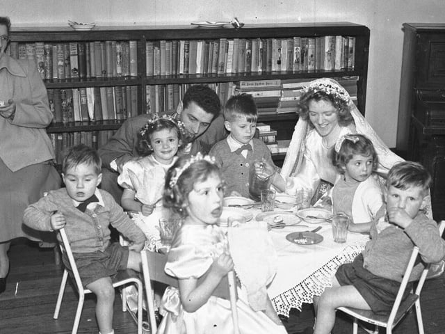 If you know any more information about this photograph, please email editor@northantsnews.co.uk