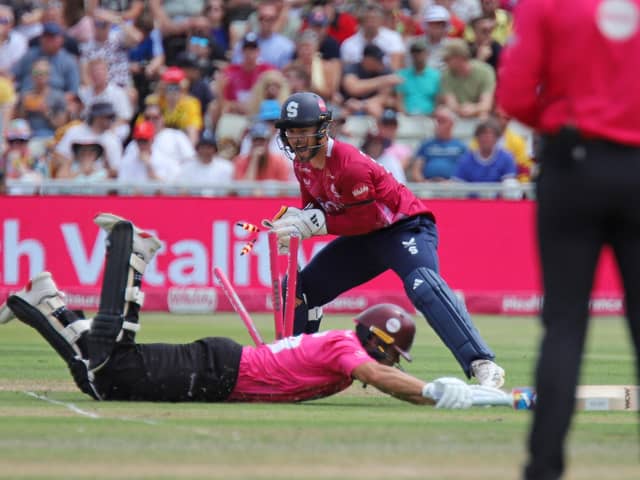 A brilliant bowling and fielding performance saw the Steelbacks beat Somerset by 17 runs (Picture: Peter Short)