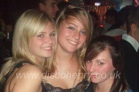 Nostalgic pictures from a '90p a drink' night out in town