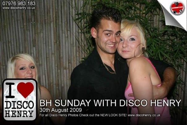Nostalgic pictures from a night out down Bridge Street 14 years ago