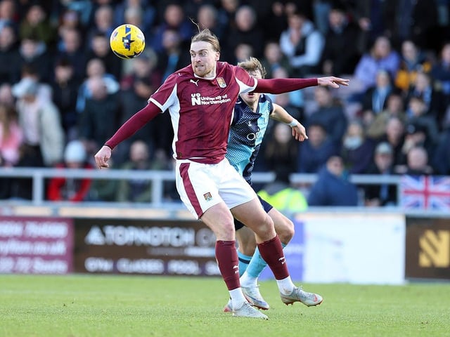 Tom Eaves (change)
