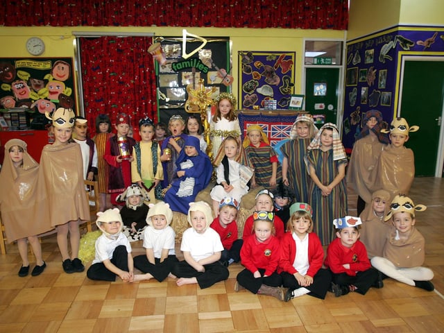 Falconers Hill Infant School, Daventry, Nativity.