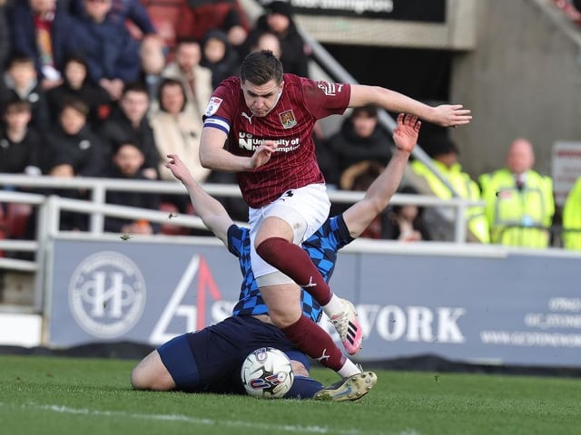Only been able to play a bit-part role this season due to injury but he's not once let his side down when he has featured. His attitude and aggression alone makes such a difference and it set the tone for his team-mates to follow. Did well to last as long as he did, especially given the amount of times he was fouled... 8.5