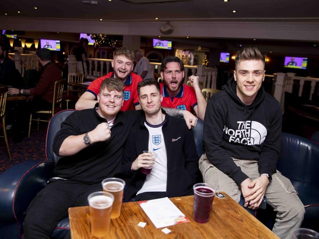 Fans head to The Barratts to watch The Three Lions in Qatar