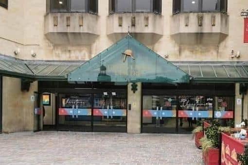 West Northamptonshire Council’s controversial decision to approve a £2 million loan to fashion giant H&M to move into the Grosvenor Centre has sparked strong criticism from both councillors and residents, raising concerns over the use of public funds.