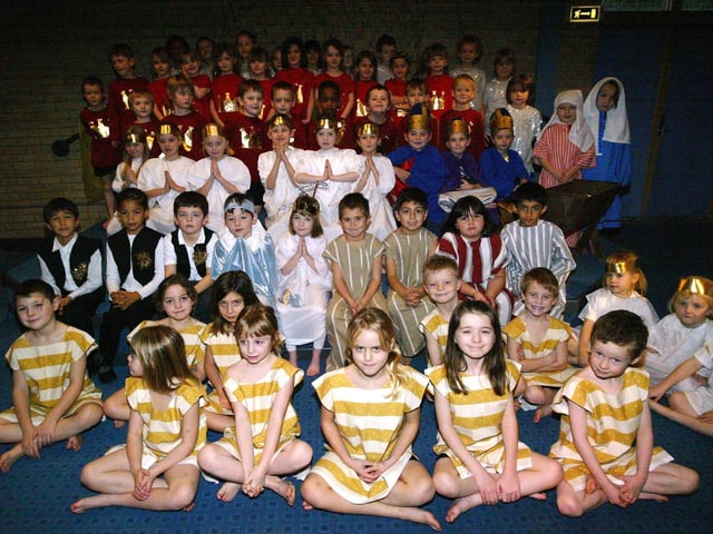 East Hunsbury Nativity dress rehearsal years one and two combined
Nativities
061211LOC4 East Hunsbury Nativity.JPG