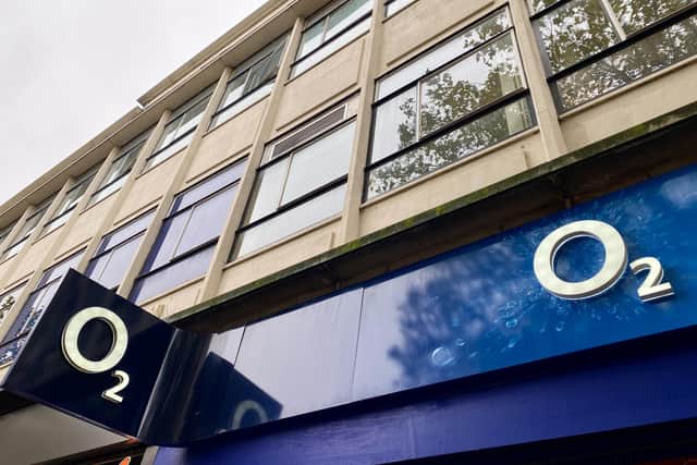 Several Northamptonshire residents are unable to send or receive mobile phone calls and texts due to ‘faulty phone mast’ affecting users of services including Tesco's mobile service and the O2 provider.