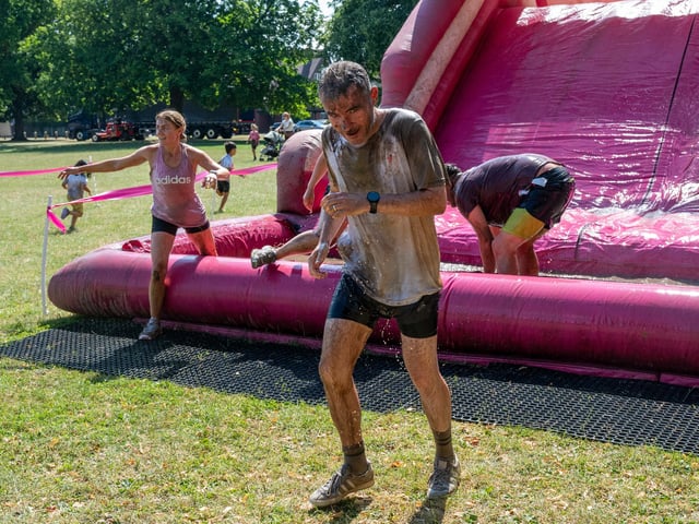 Runners taking part in the Pretty Muddy Race For Life at Abington Park in Northampton on Saturday, July, 11, 20026. Photo by David Jackson.
