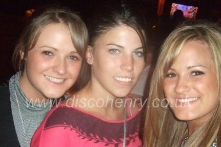 Nostalgic pictures from a '90p a drink' night out in town