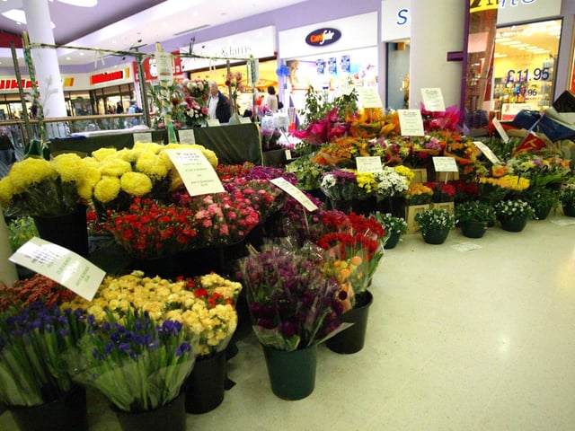 The Bee Fresh Flower & Plant Co / seller in Weston Favell shopping centre, Northampton.